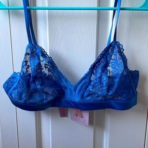 Savage x fenty lace bralette large
